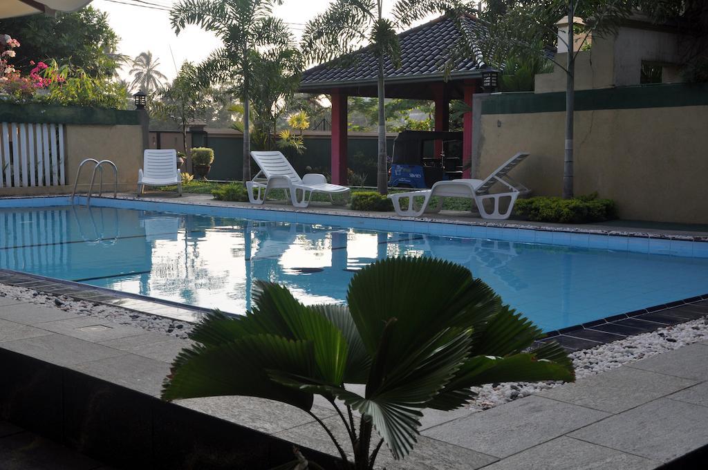 Scandinavia Hotel Hikkaduwa Exterior foto