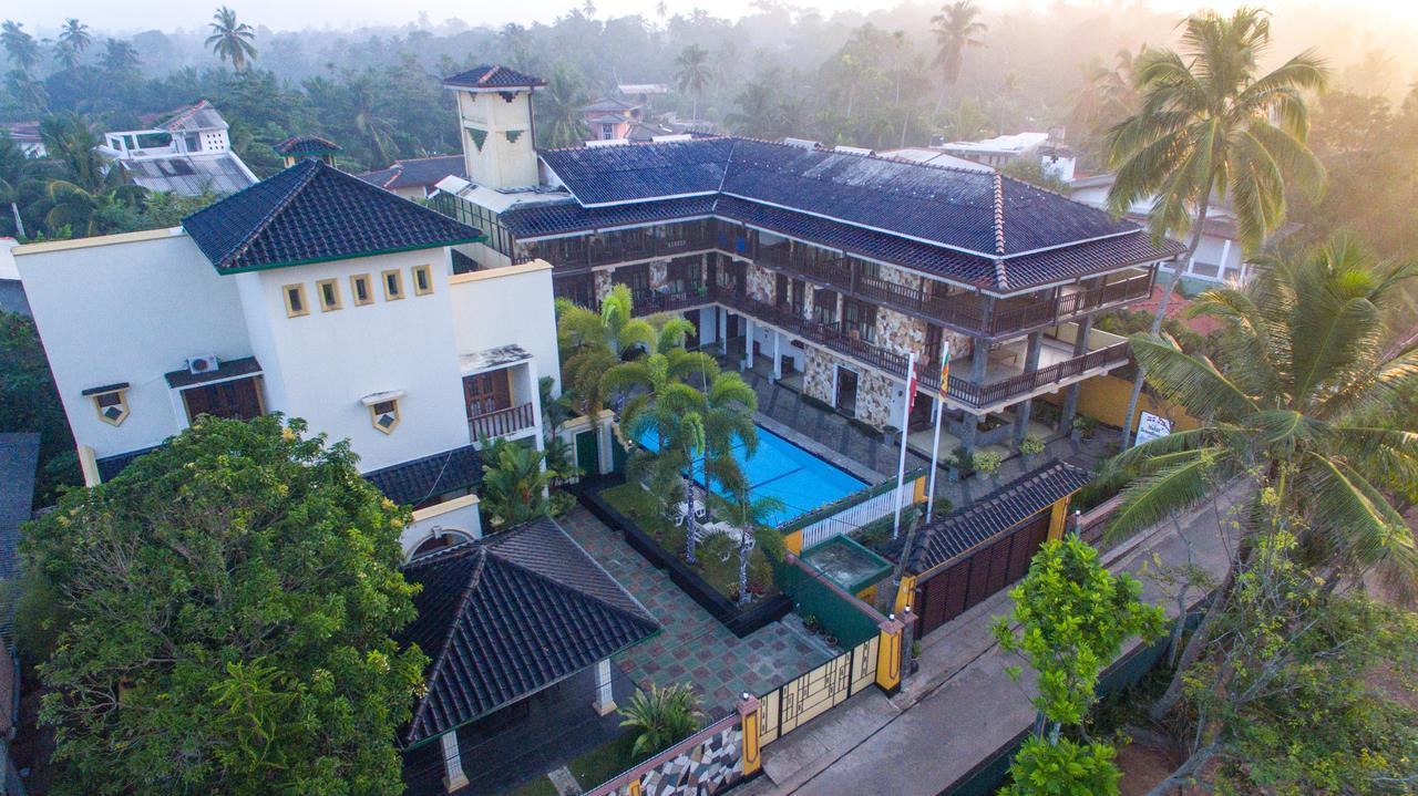 Scandinavia Hotel Hikkaduwa Exterior foto
